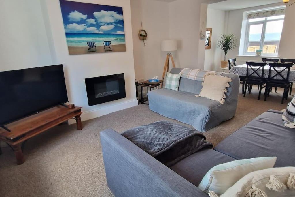 Akwa A Modern Seaside Gem Villa Staithes Exterior foto